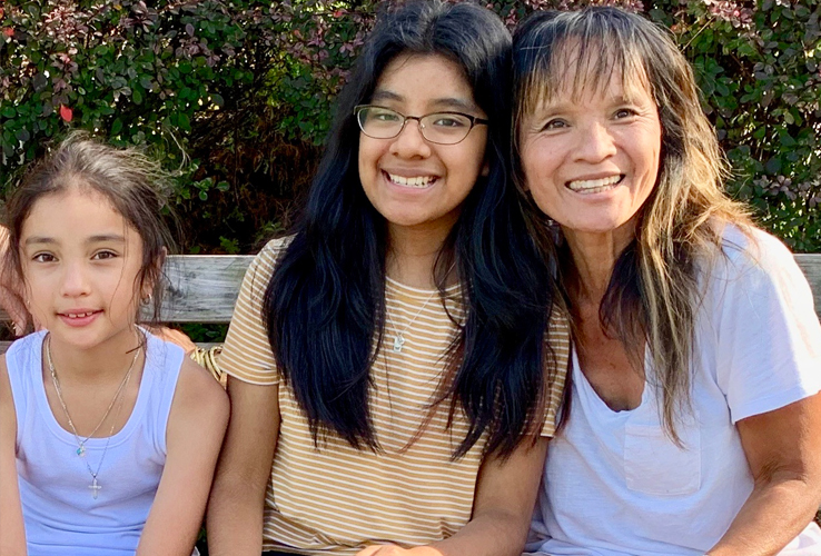 Kim with her daughter and niece